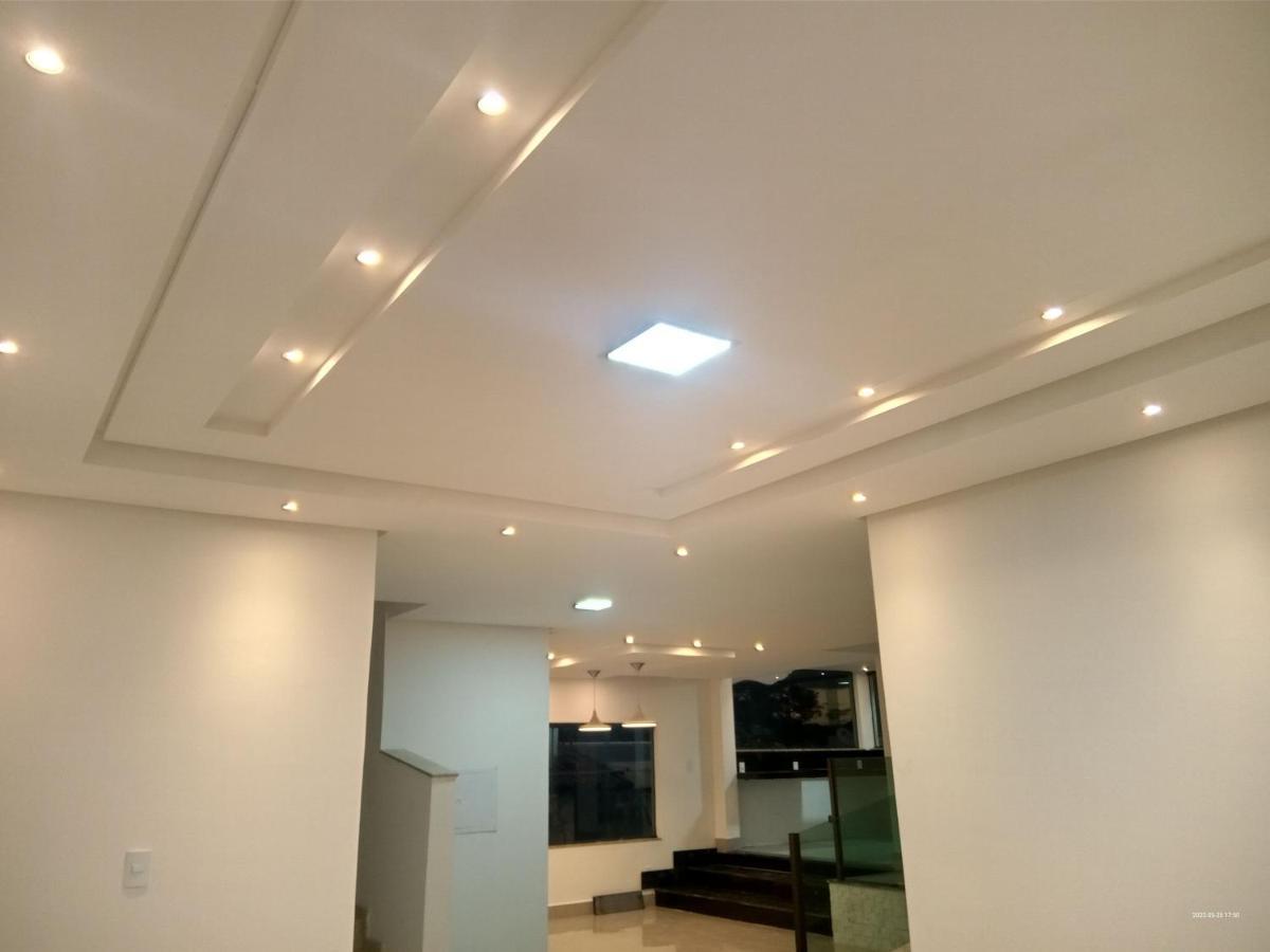 Recanto Brenda - Casa Luxo Capitolio Com Vista Pro Lago, Escarpas E Morrochapeu Exteriör bild